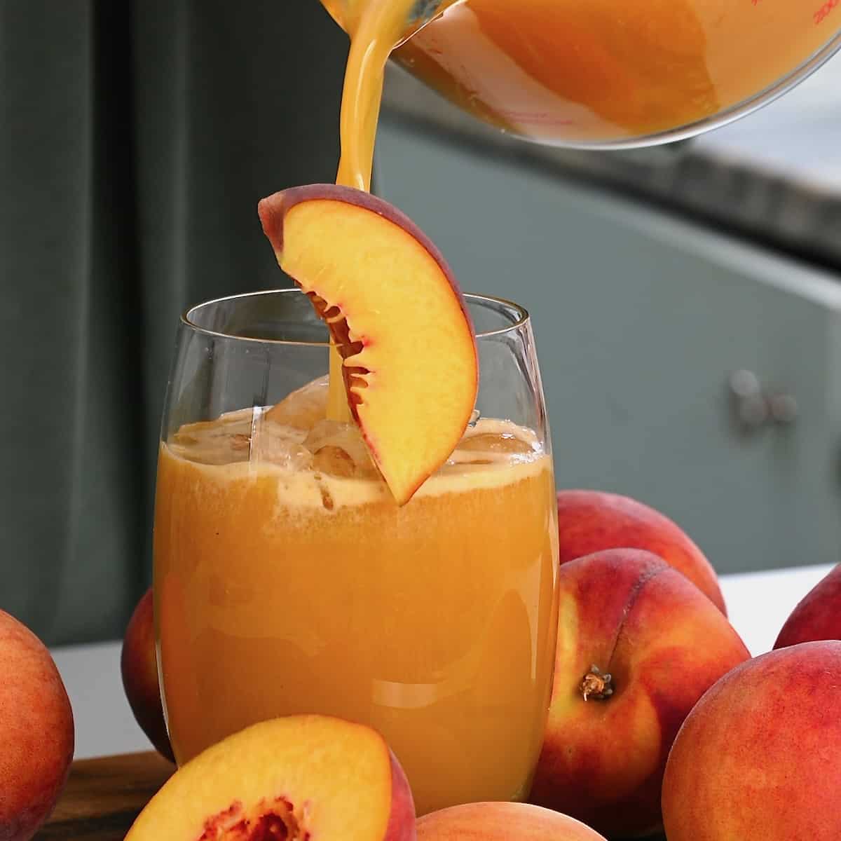 Easy Peach Nectar: Make Fresh Juice Without a Juicer